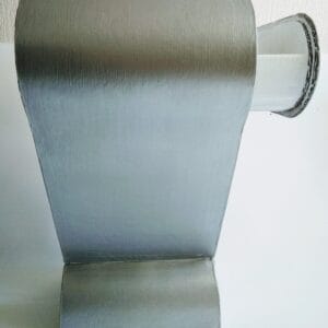 Table de chevet gris argent au pied en V